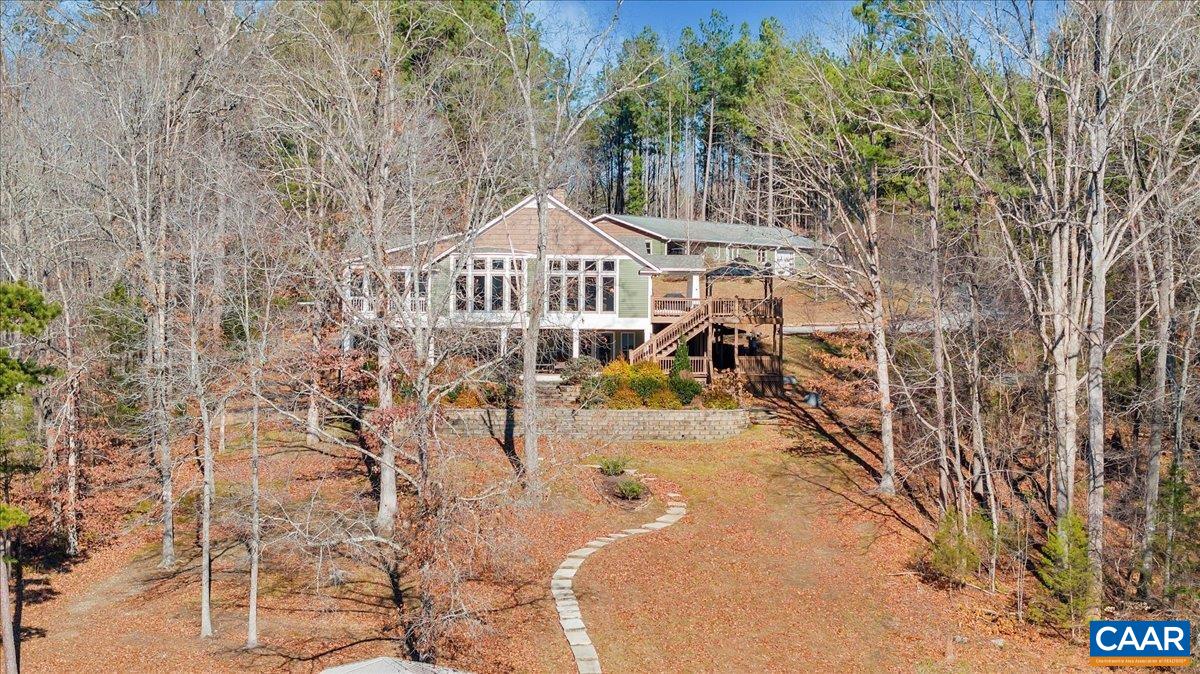 Farmville, Virginia 23901, United States, 3 Bedrooms Bedrooms, ,3 BathroomsBathrooms,Residential,Active,256845