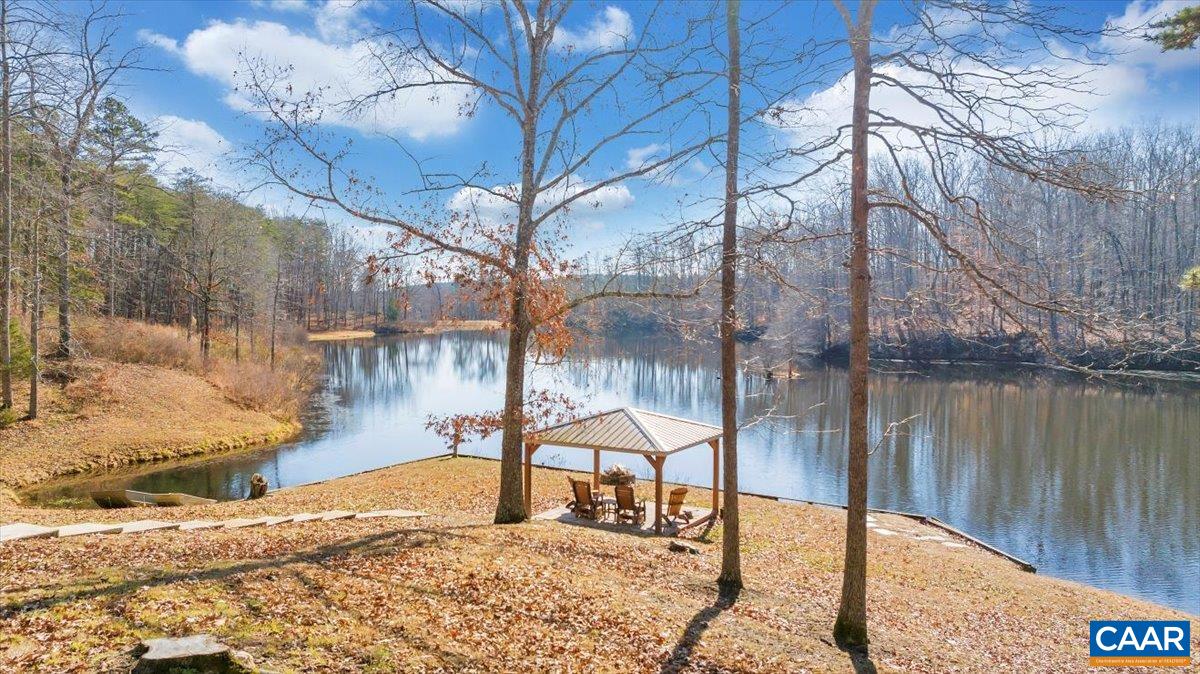 Farmville, Virginia 23901, United States, 3 Bedrooms Bedrooms, ,3 BathroomsBathrooms,Residential,Active,256845