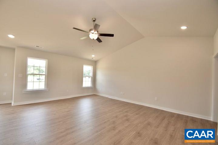 410 KENTS MILL RD