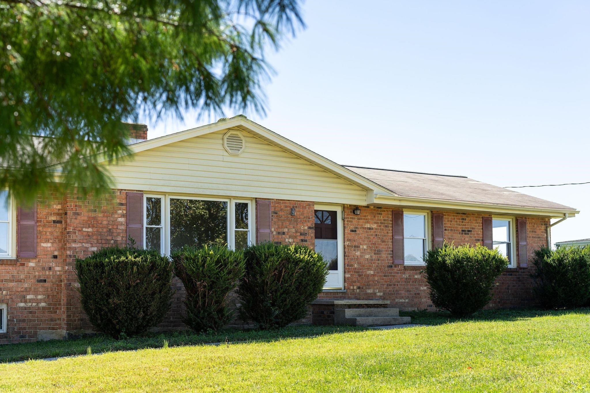 71 HERMITAGE RD