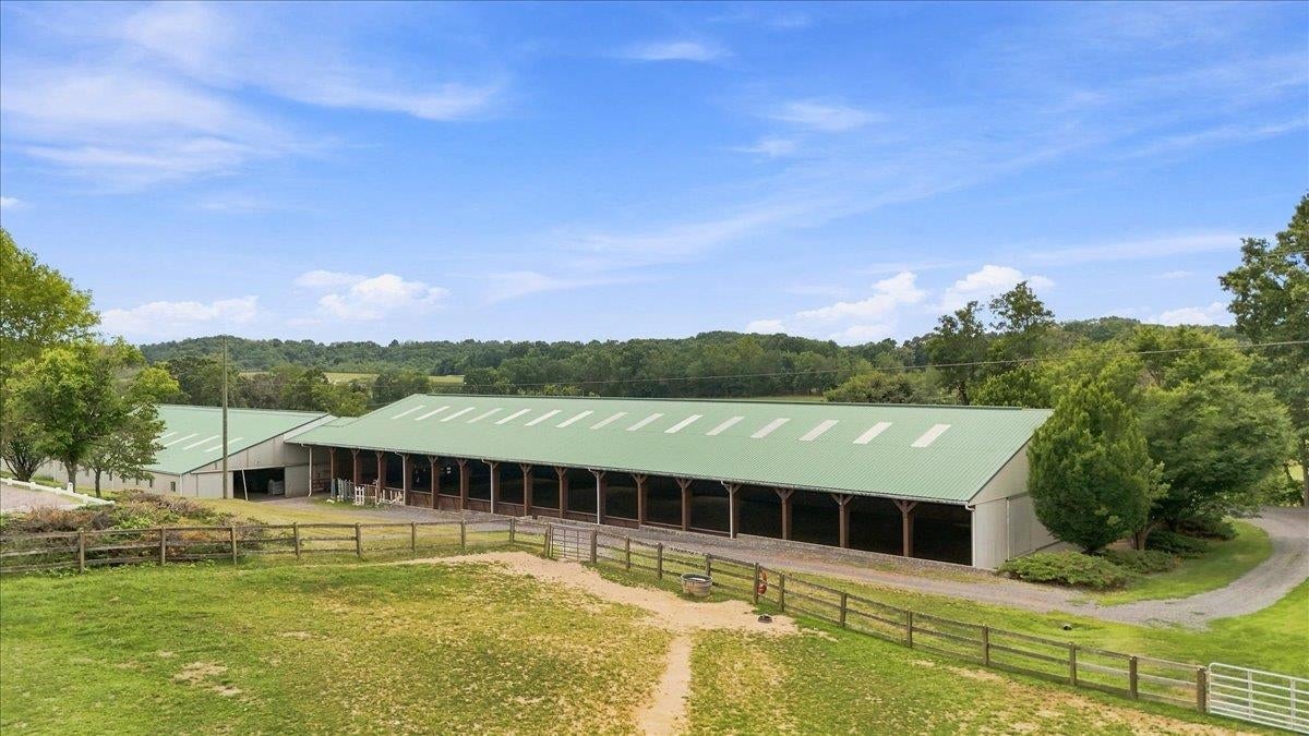 2435 SHUTTERLEE MILL RD
