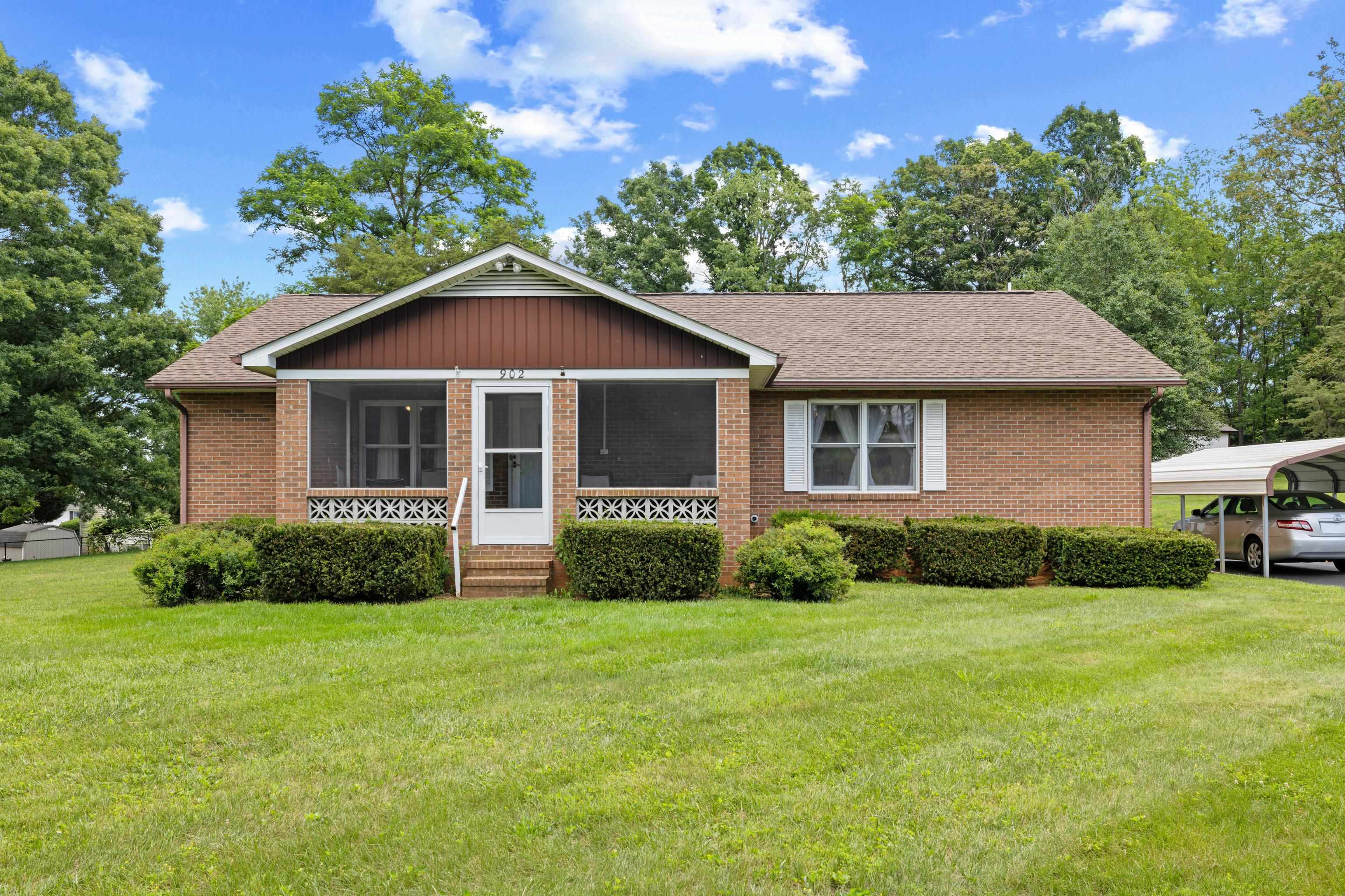 902 Augusta Farms Rd, Stuarts Draft, VA, 24477