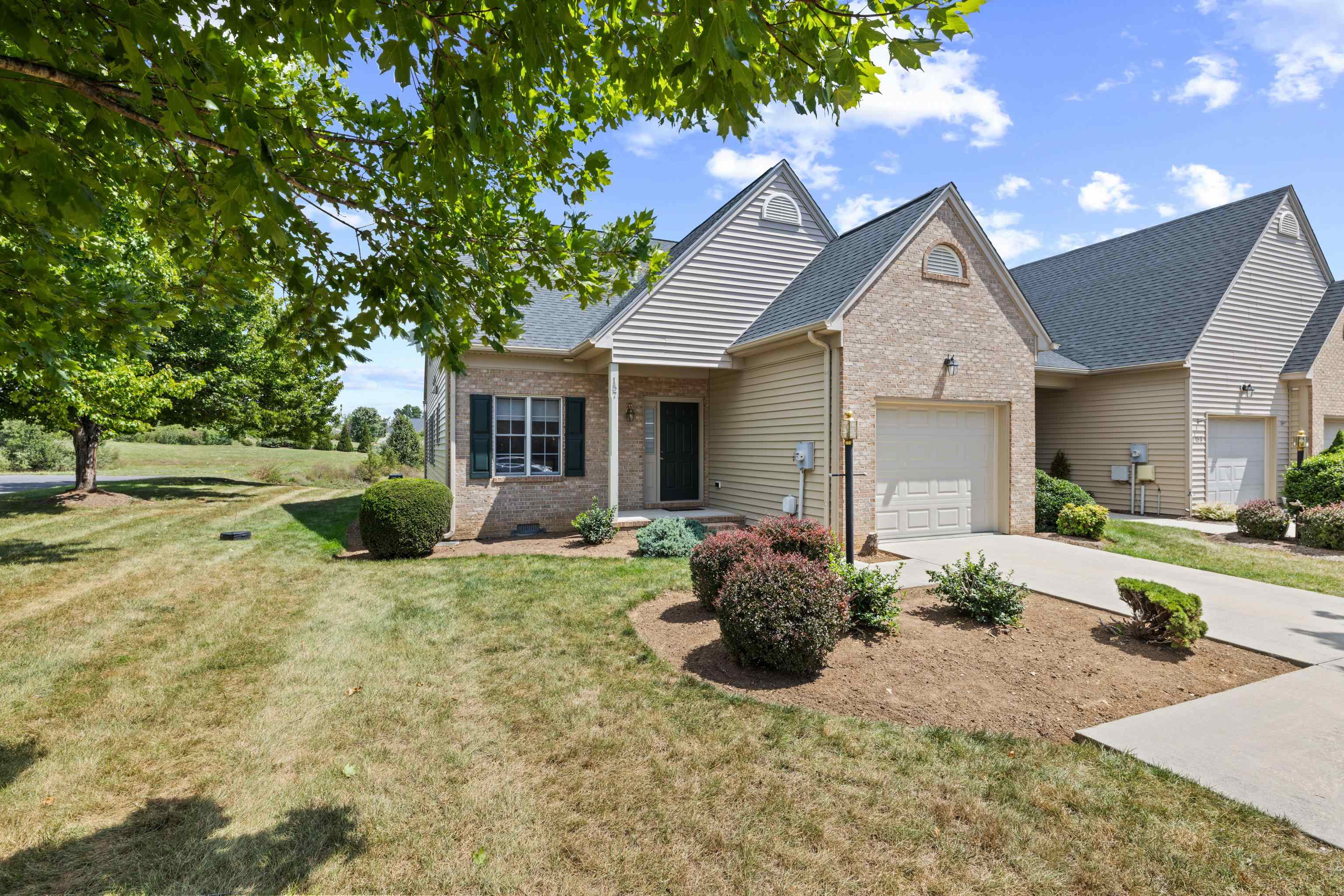 157 BRYANT DR