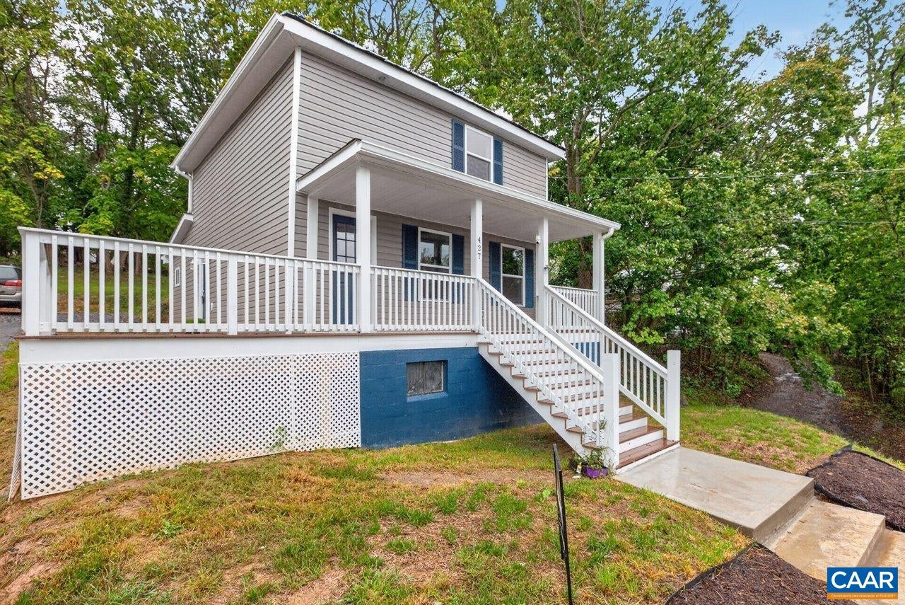 427 MONTGOMERY AVE