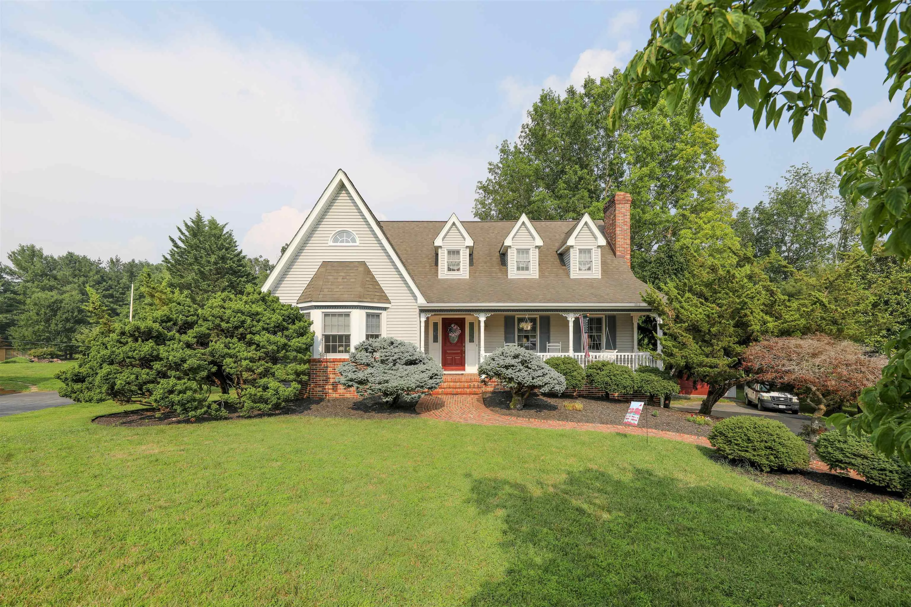 36 Spring Ct