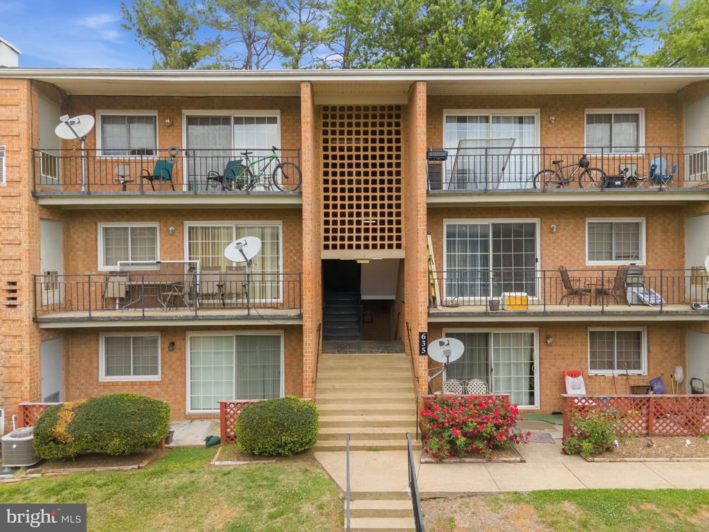 635 WATERLOO RD 222
