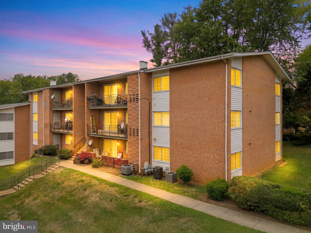 635 WATERLOO RD 222