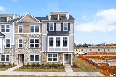 Photo of 115 Hill Top St, Crozet, VA 22932 (MLS # 668322)