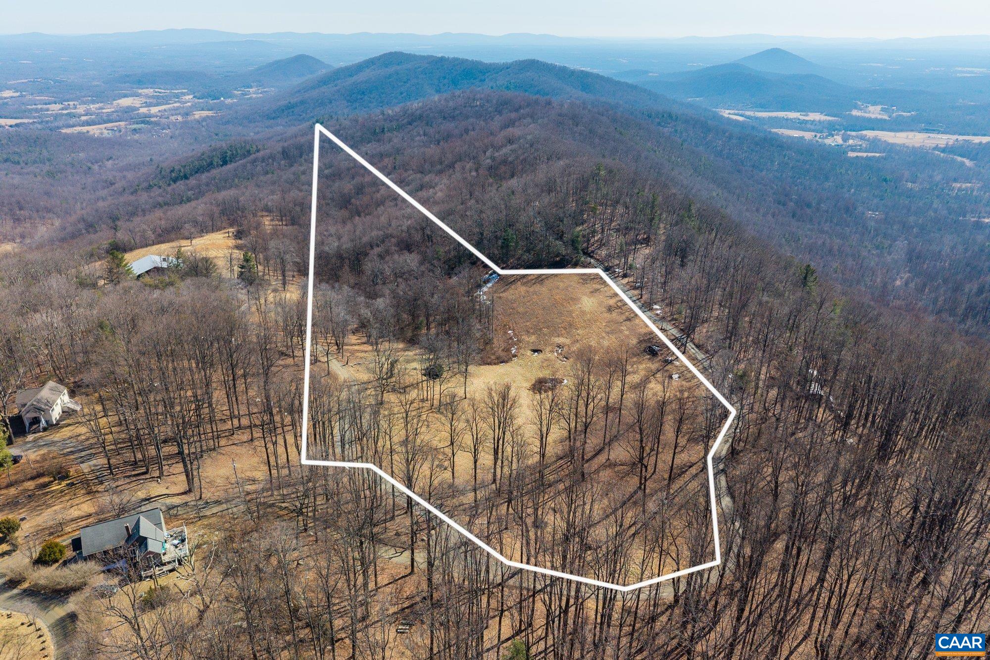 1376C Wyatt Mountain Rd, Dyke, VA, 22935