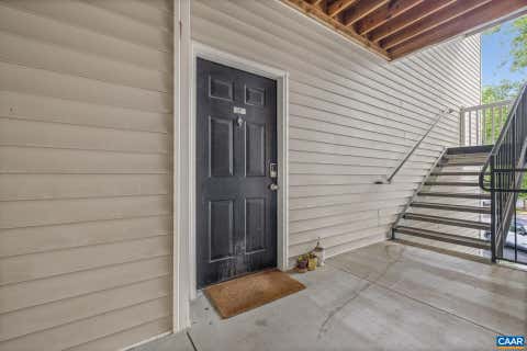 Photo for 270 RIVERBEND DR 2F