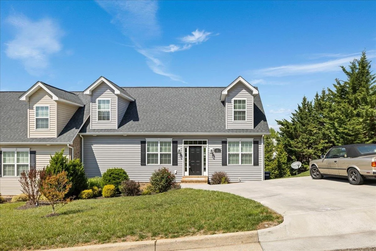 321 Blue Stone Hills Dr