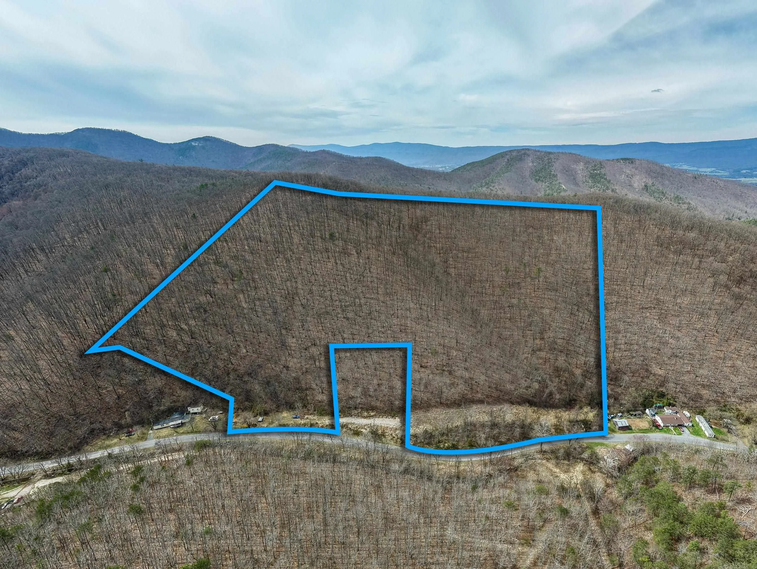 2382 Lucas Hollow Rd