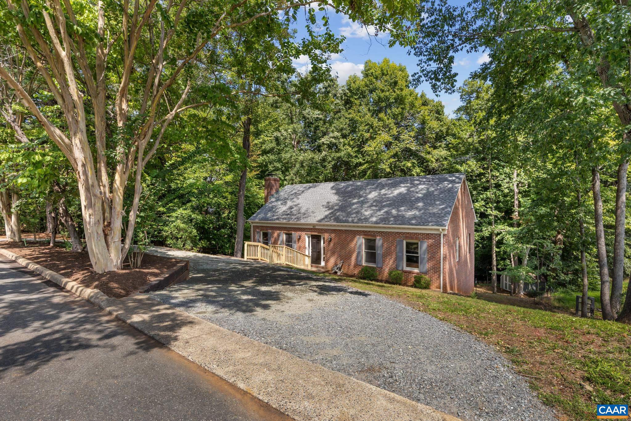 412 BERWICK CT