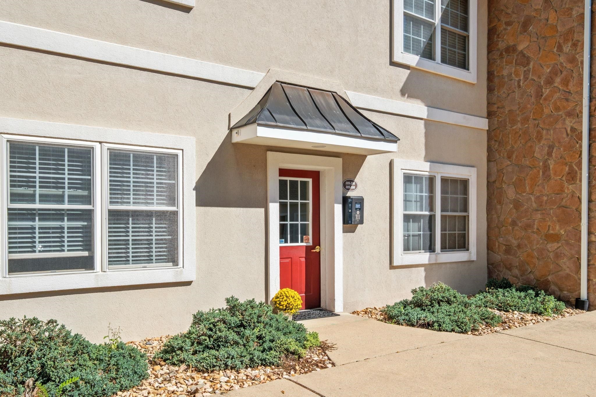 1410 N COALTER ST 308