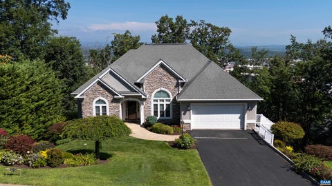 Photo for 137 DIAMOND CT