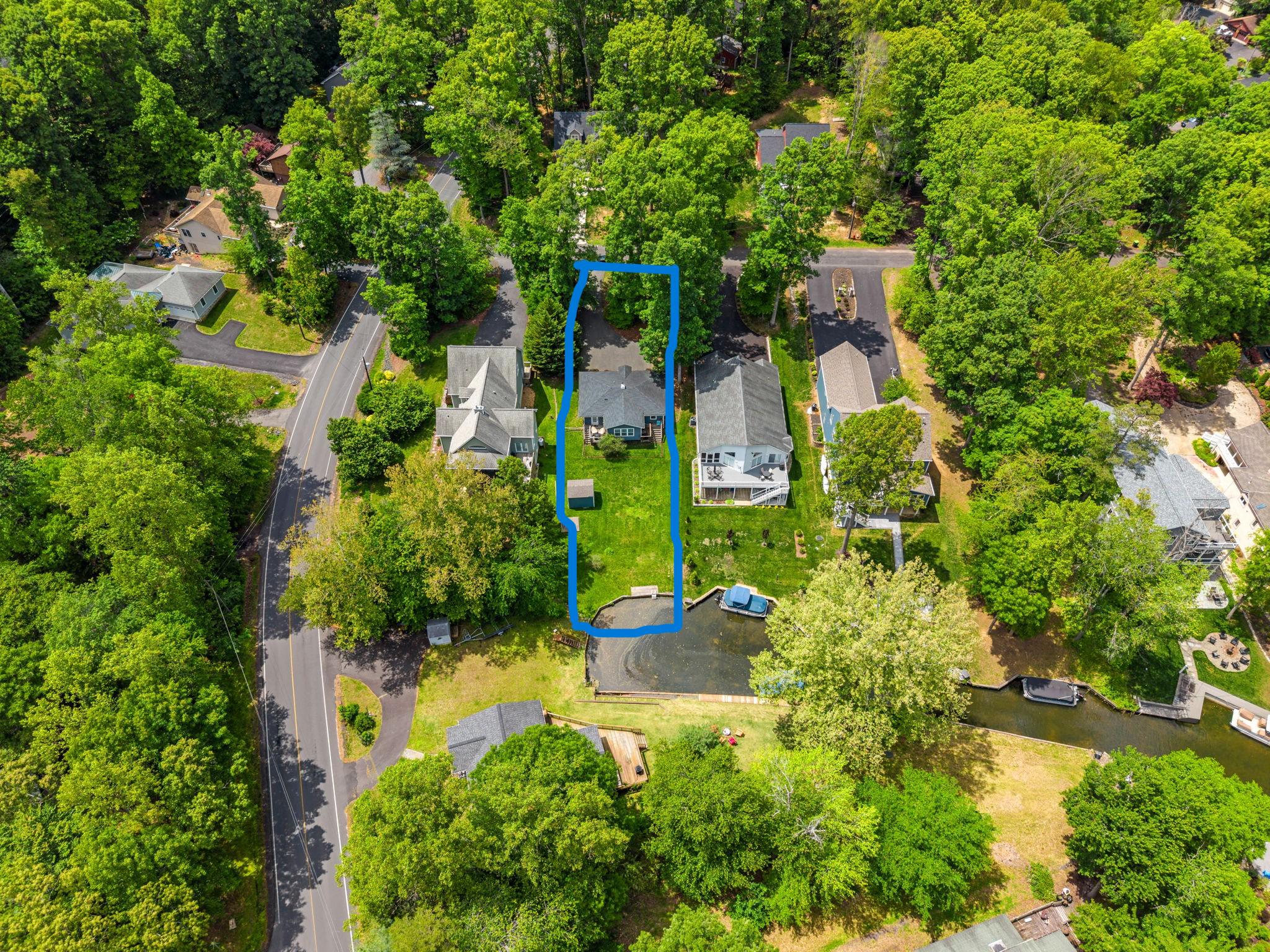 102 CONFEDERATE CIR