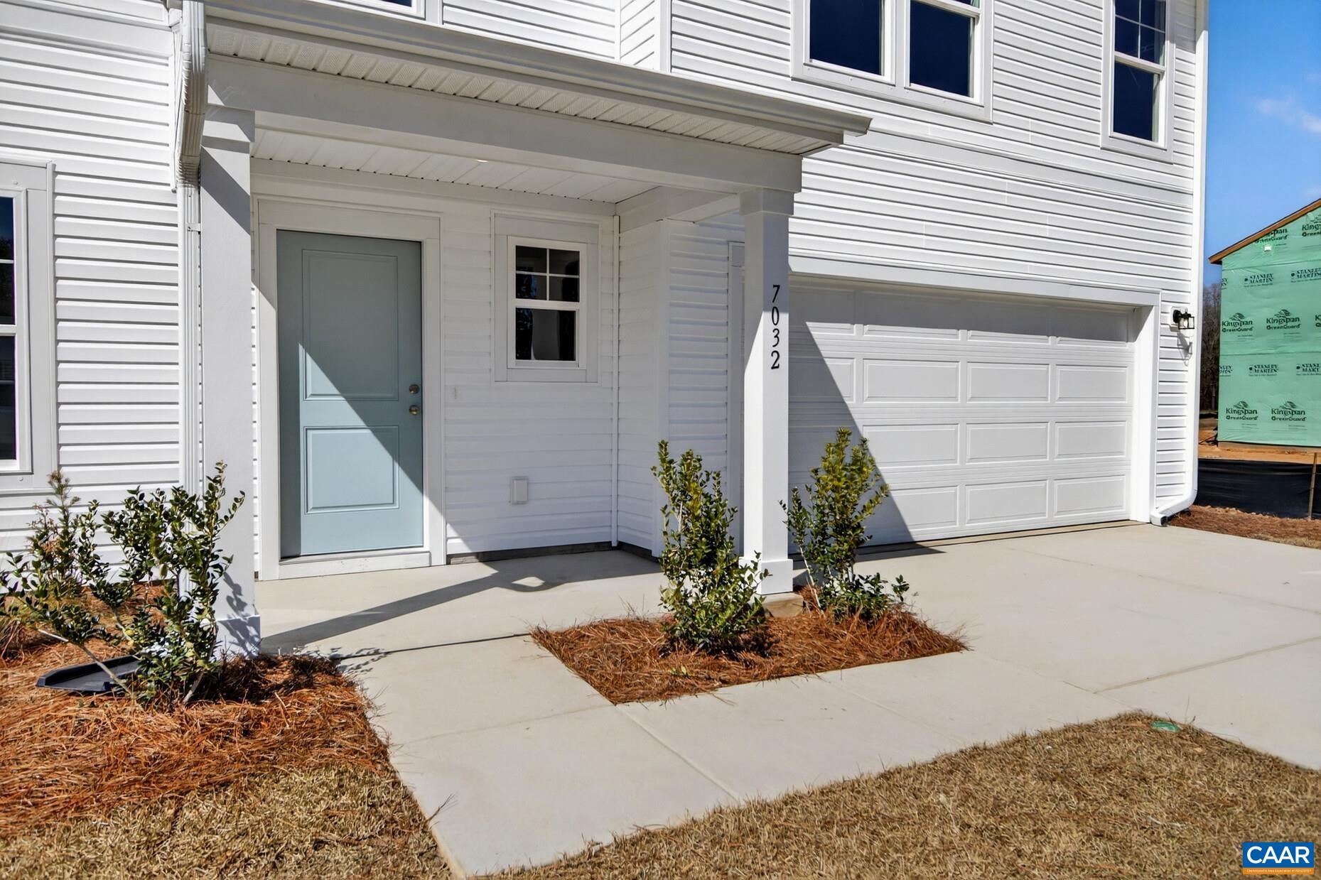 34 CARRS CT