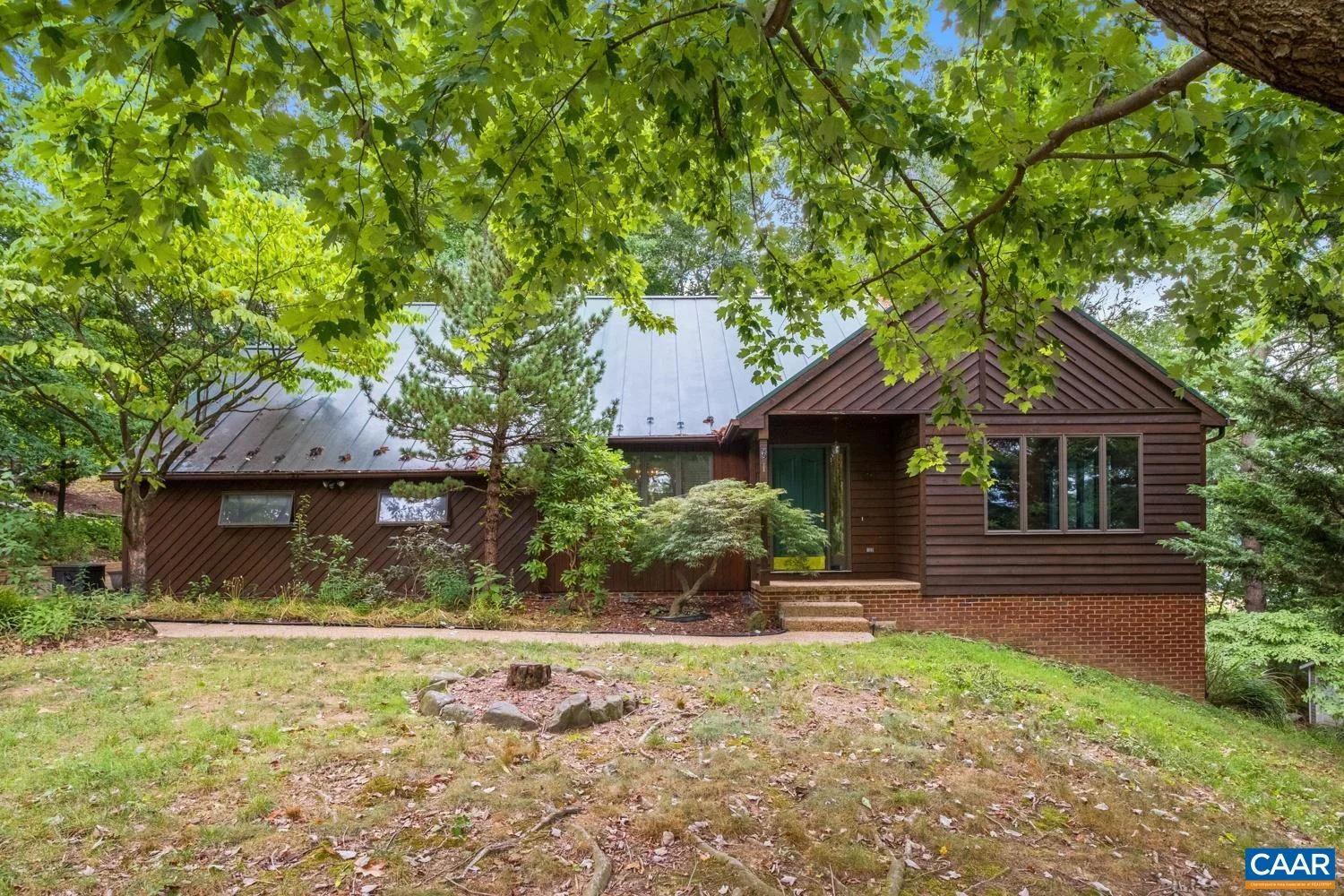 1156 Springfield Dr