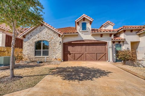 Photo of 300 Tuscan Dr, Horseshoe Bay, TX 78657 (MLS # 176592)
