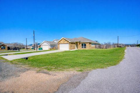 Photo of 1516 stonecrest Drive, Granite Shoals, TX 78654 (MLS # 176629)