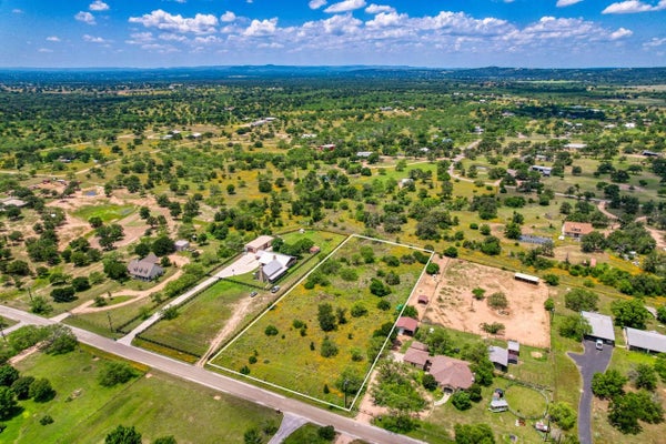 120 COUNTY RD 144B, MARBLE FALLS, TX 78654 - Image 1272937afdfd1fca33d86879f0b537b1/3773457213