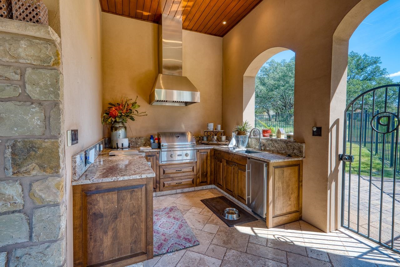 Horseshoe Bay, Texas, 78657, United States, 4 Bedrooms Bedrooms, ,4 BathroomsBathrooms,Residential,Active,2027047