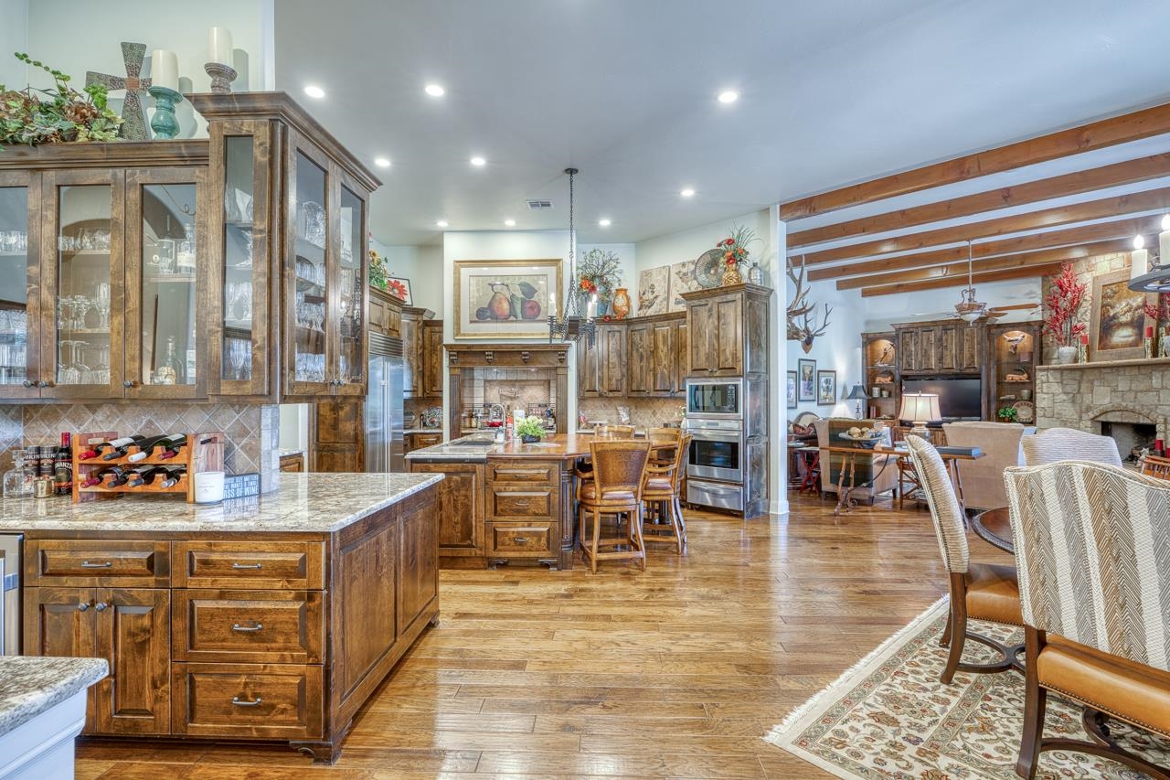 Horseshoe Bay, Texas, 78657, United States, 4 Bedrooms Bedrooms, ,4 BathroomsBathrooms,Residential,Active,2027047