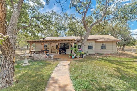 Photo of 106 Redbird Street, Marble Falls, TX 78654 (MLS # 175303)