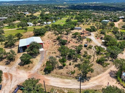 Photo of 104 Ridge Rd, Burnet, TX 78611 (MLS # 174671)