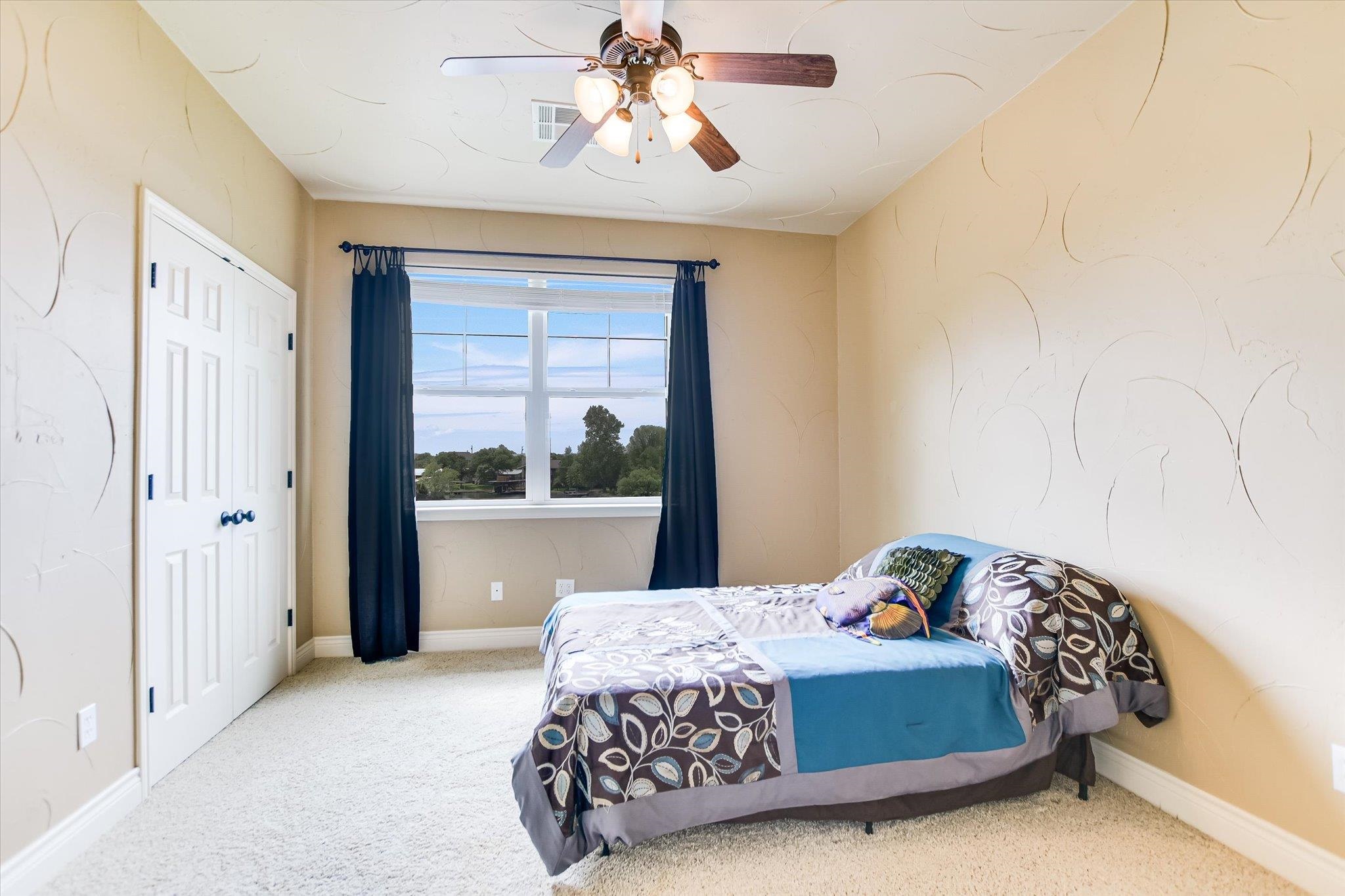 Granite Shoals, Texas, 78654, United States, 3 Bedrooms Bedrooms, ,4 BathroomsBathrooms,Residential,Active,2035580