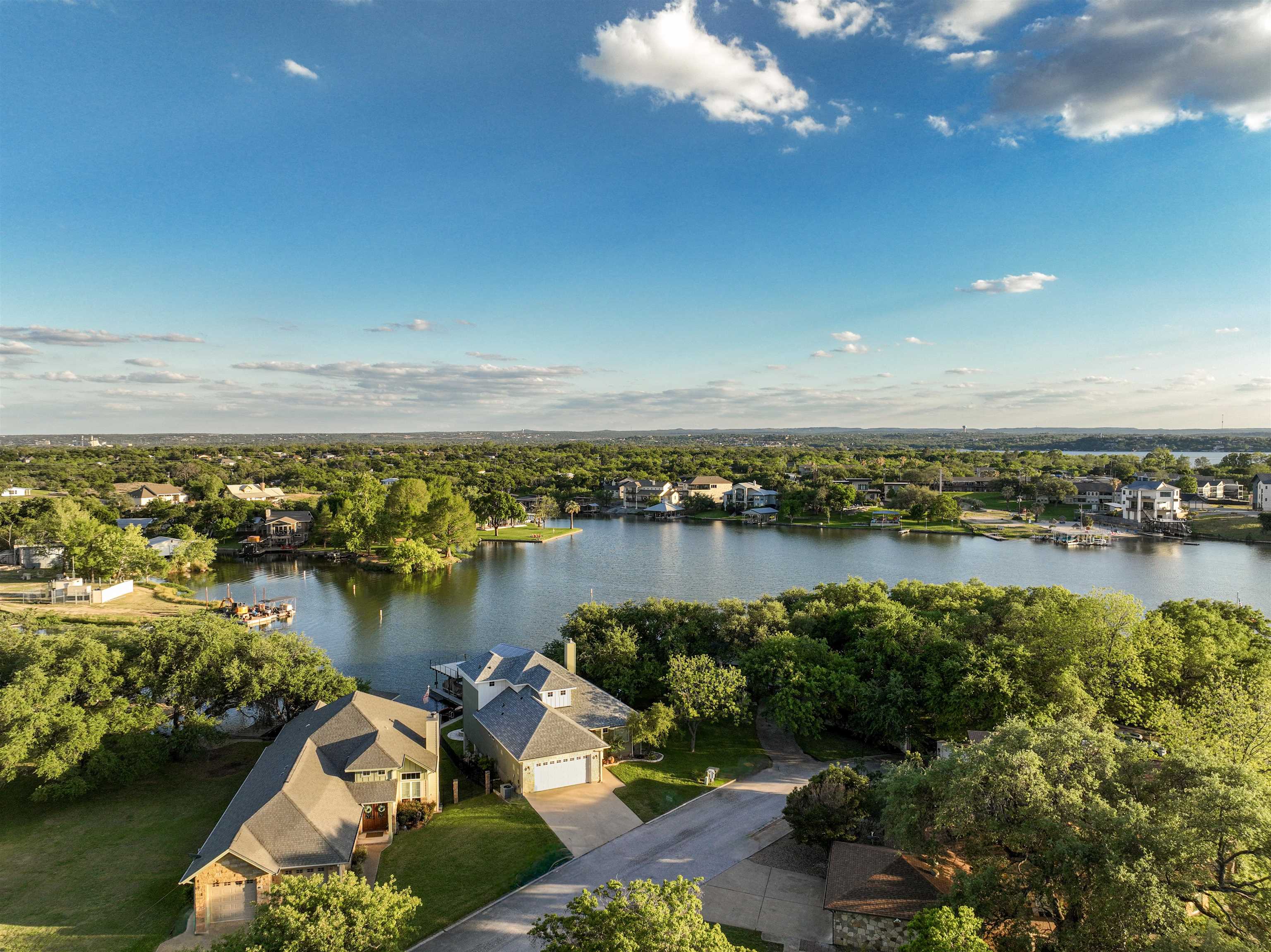 Granite Shoals, Texas, 78654, United States, 3 Bedrooms Bedrooms, ,4 BathroomsBathrooms,Residential,Active,2035580