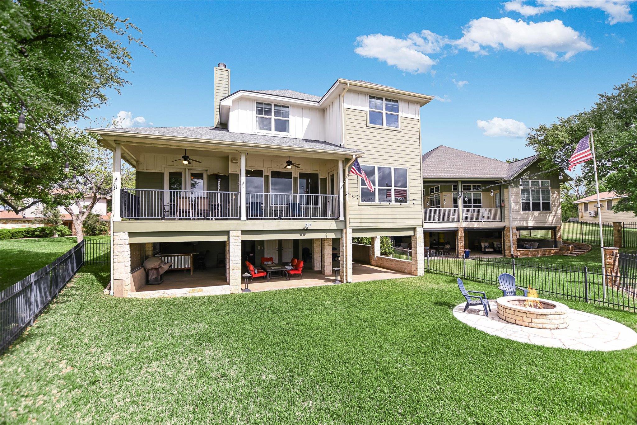Granite Shoals, Texas, 78654, United States, 3 Bedrooms Bedrooms, ,4 BathroomsBathrooms,Residential,Active,2035580
