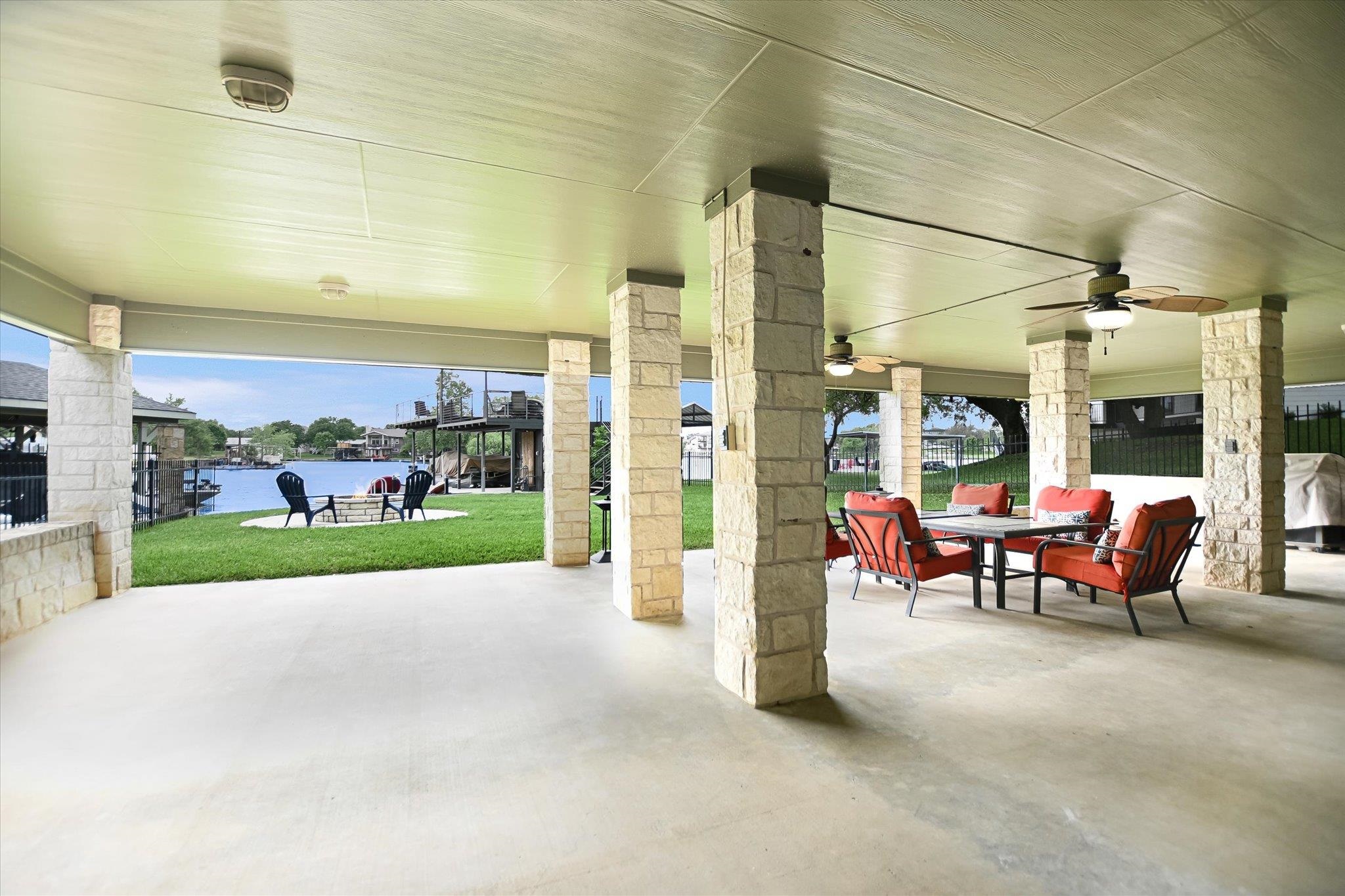 Granite Shoals, Texas, 78654, United States, 3 Bedrooms Bedrooms, ,4 BathroomsBathrooms,Residential,Active,2035580