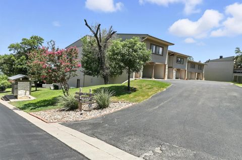 Photo of 304 Hi There #134, Horseshoe Bay, TX 78657 (MLS # 174609)