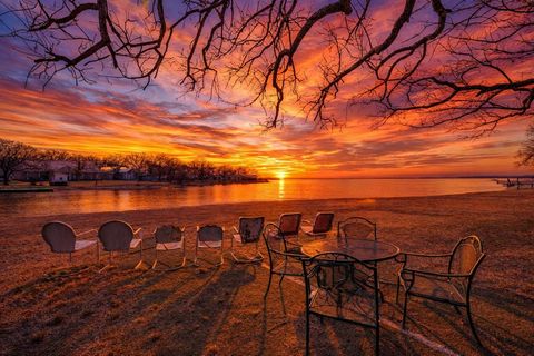 Photo of 310 N Chaparral, Burnet, TX 78611 (MLS # 176561)