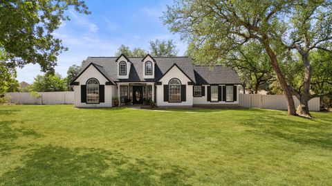 Photo of 280 Stonegate Drive, Johnson City, TX 78636 (MLS # 175279)