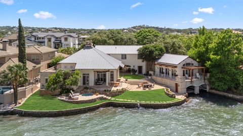 Photo of 110 Applehead Drive, Horseshoe Bay, TX 78657 (MLS # 176760)