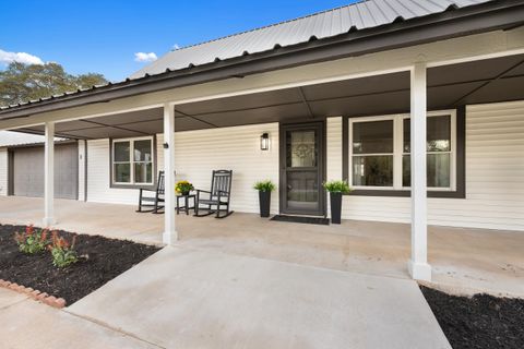 Photo of 1218 County Road 132B, Kingsland, TX 78639 (MLS # 176585)