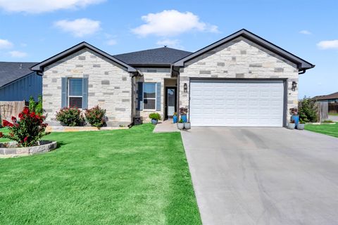 Photo of 100 S Thomas Cove, Burnet, TX 78611 (MLS # 175194)