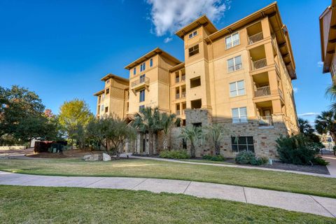 Photo of 98 Island Drive #41 Dr, Horseshoe Bay, TX 78657 (MLS # 175929)