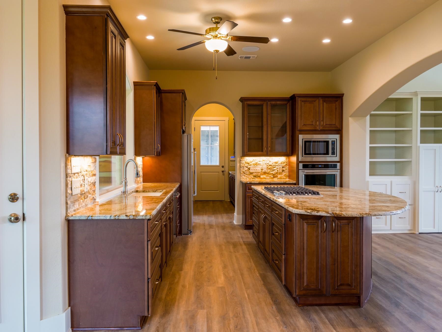Round Mountain, Texas, 78663, United States, ,3 BathroomsBathrooms,Residential,Active,1748814