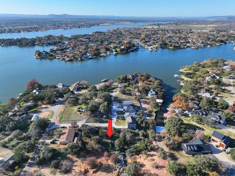 697 698 Castlehigh Granite Shoals TX 78654