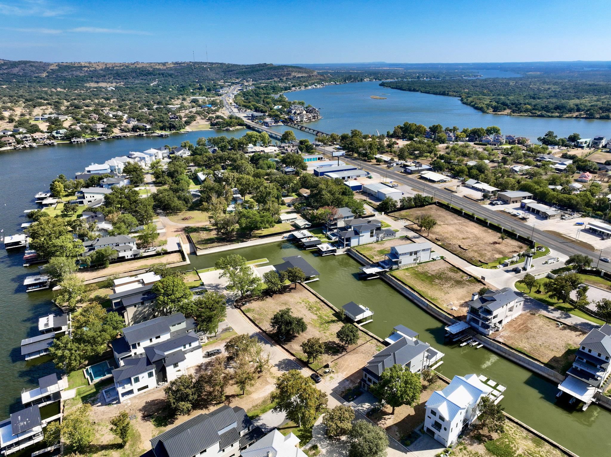 Kingsland, Texas, 78639, United States, 5 Bedrooms Bedrooms, ,6 BathroomsBathrooms,Residential,Active,2044196