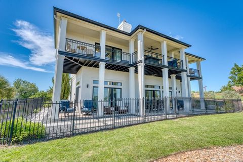 Photo of 3305 Close Call, Horseshoe Bay, TX 78657 (MLS # 176636)