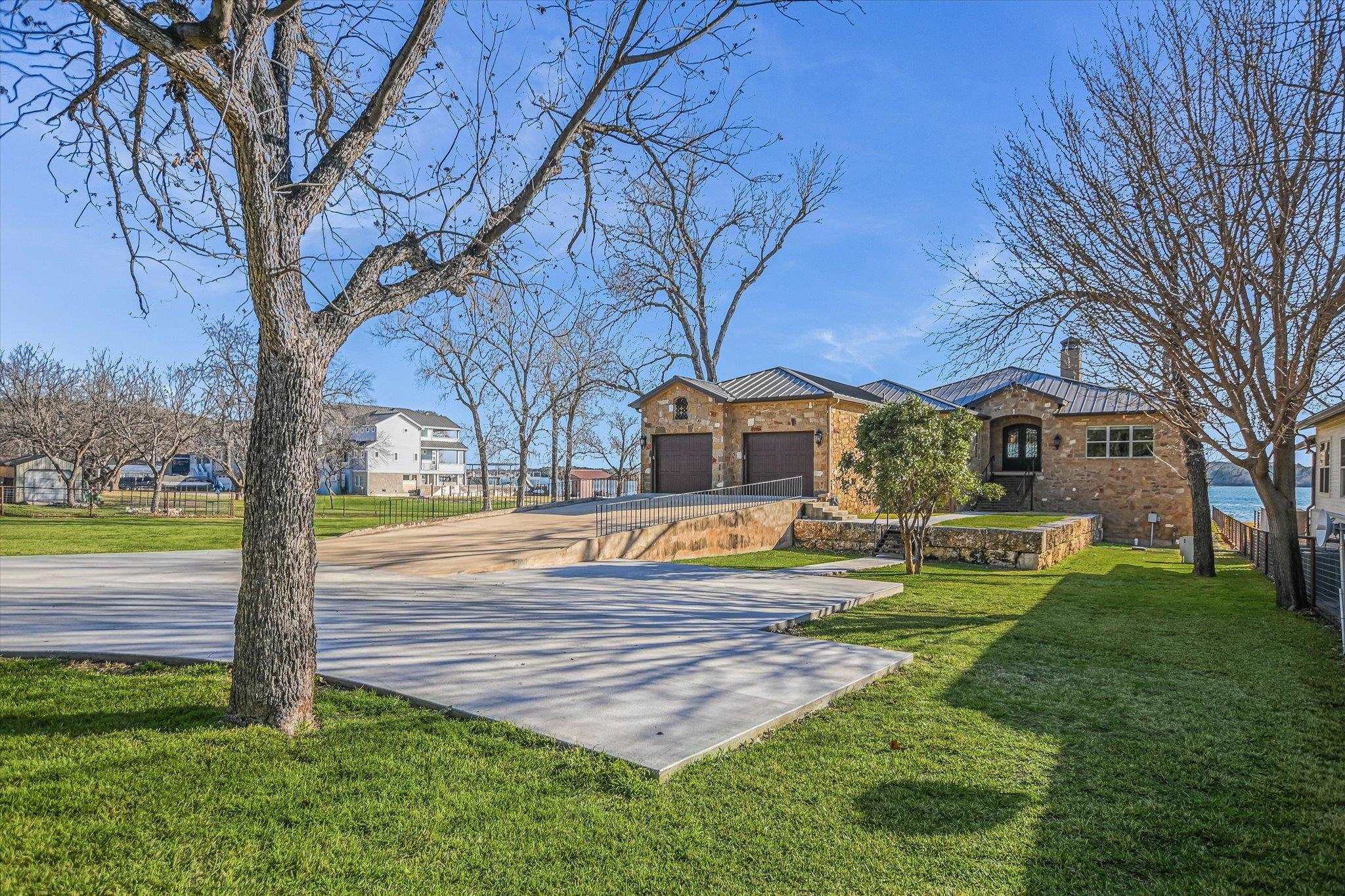 Positioned on two Lake LBJ waterfront lots, 360 Campa Pajama offers ap – image 2