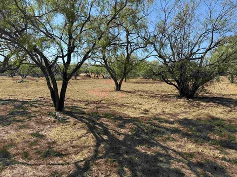 Photo of 2324 Fault Line, Horseshoe Bay, TX 78657 (MLS # 175864)