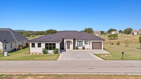 Photo of 186 Oak Parkway, Kingsland, TX 78639 (MLS # 175090)