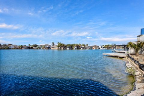 Photo of 3 Pointe Drive, Granite Shoals, TX 78654 (MLS # 174588)