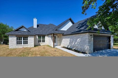 Photo of 101 Eagle Drive, Kingsland, TX 78639 (MLS # 175730)