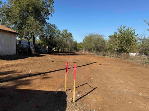 Photo of 807 E Brown St, Llano, TX 78643 (MLS # 175631)